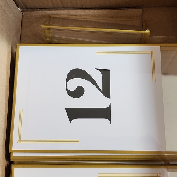 Table Signs - Picture 4 of 5